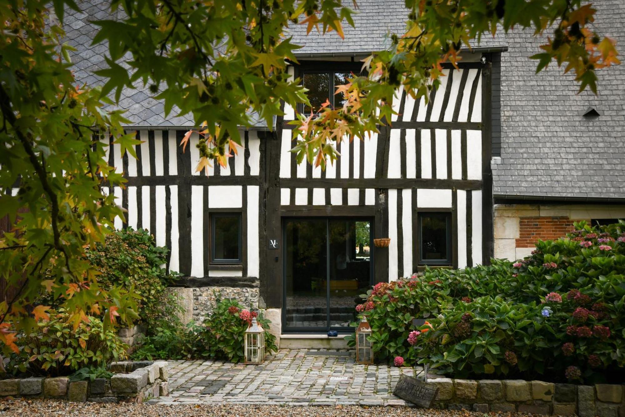 Hotel Le Manoir De La Campagne à Yebleron Extérieur photo